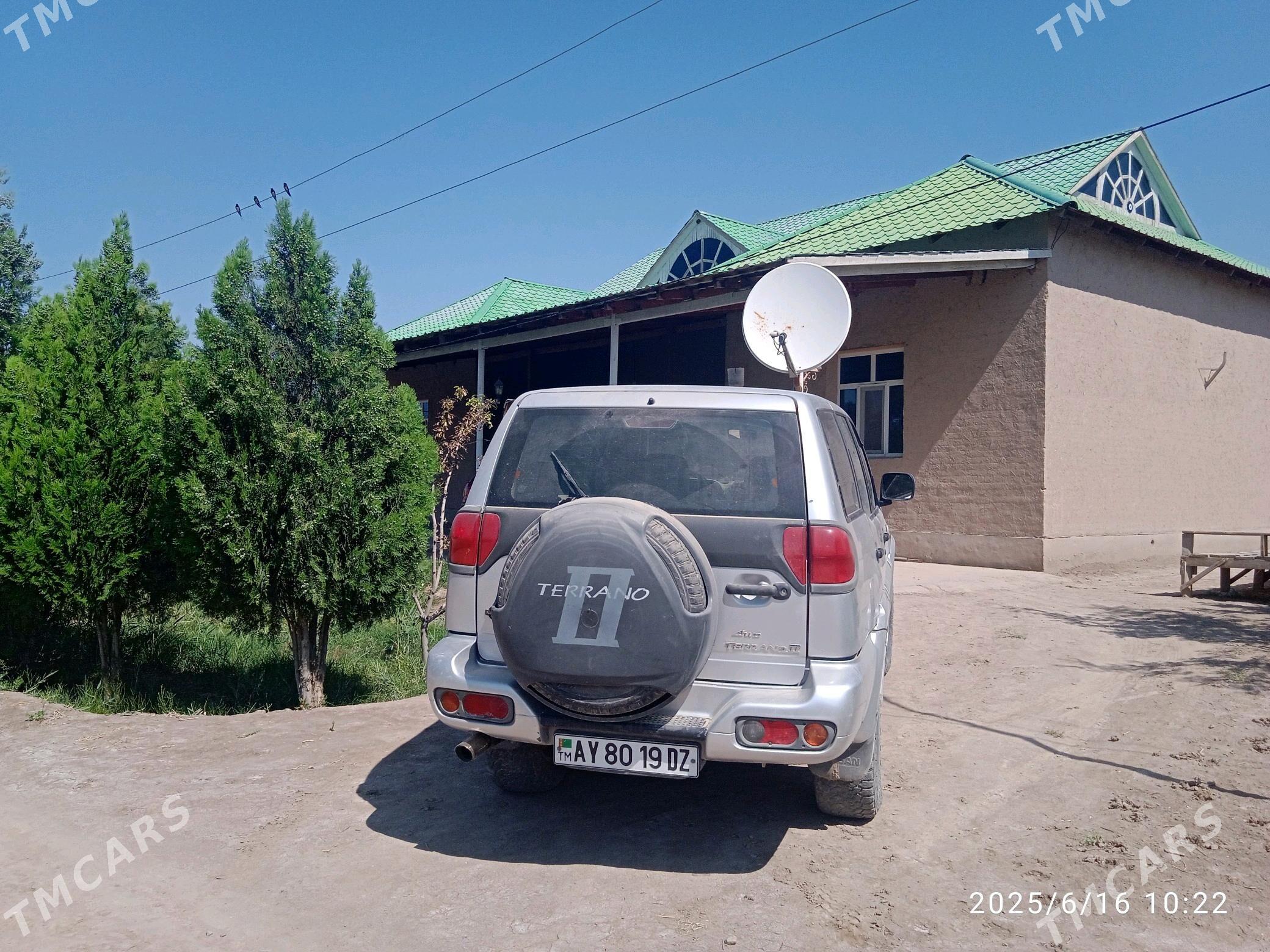 Nissan Terrano 2002 - 70 000 TMT - Boldumsaz - img 3