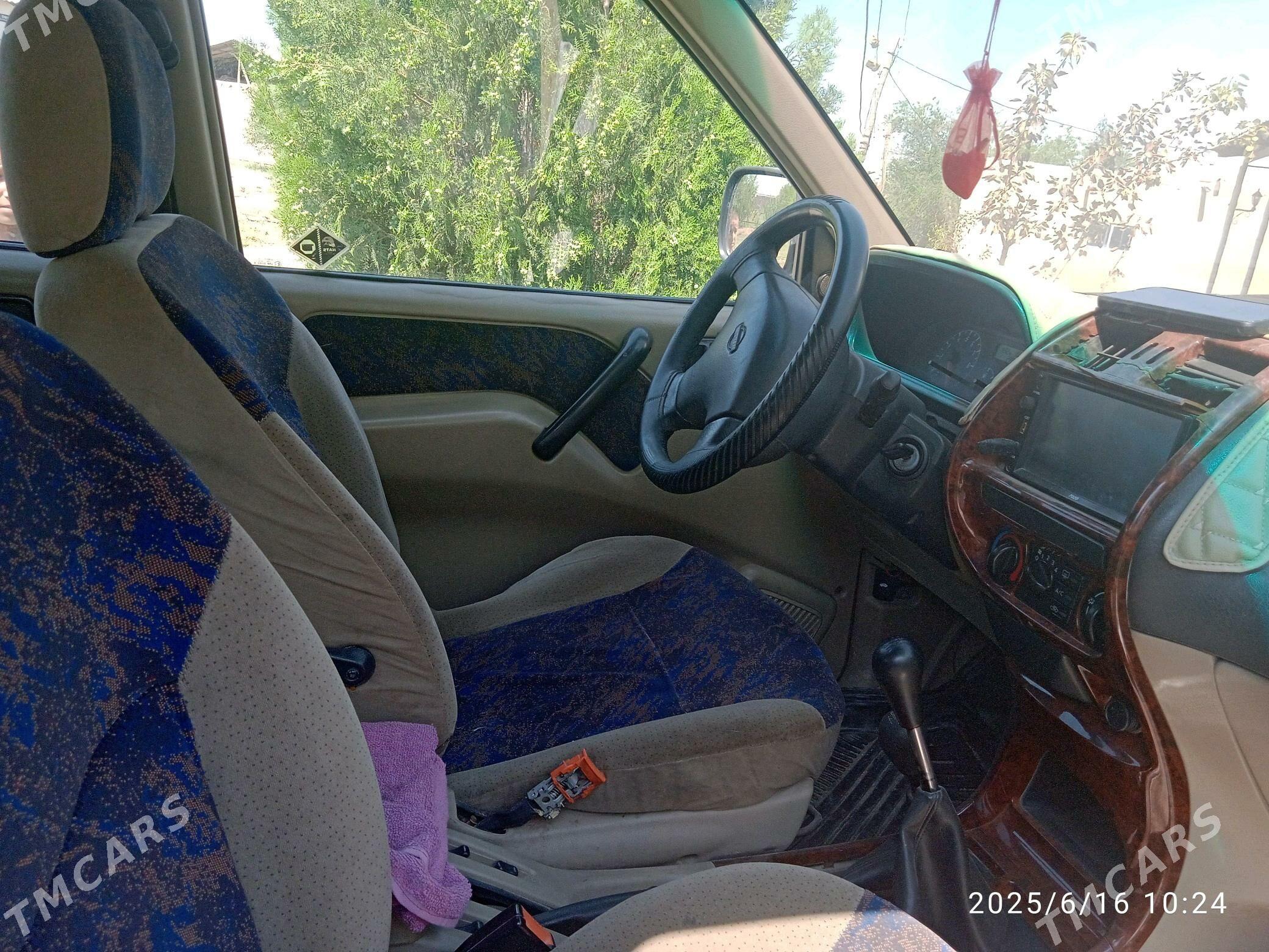 Nissan Terrano 2002 - 70 000 TMT - Boldumsaz - img 4