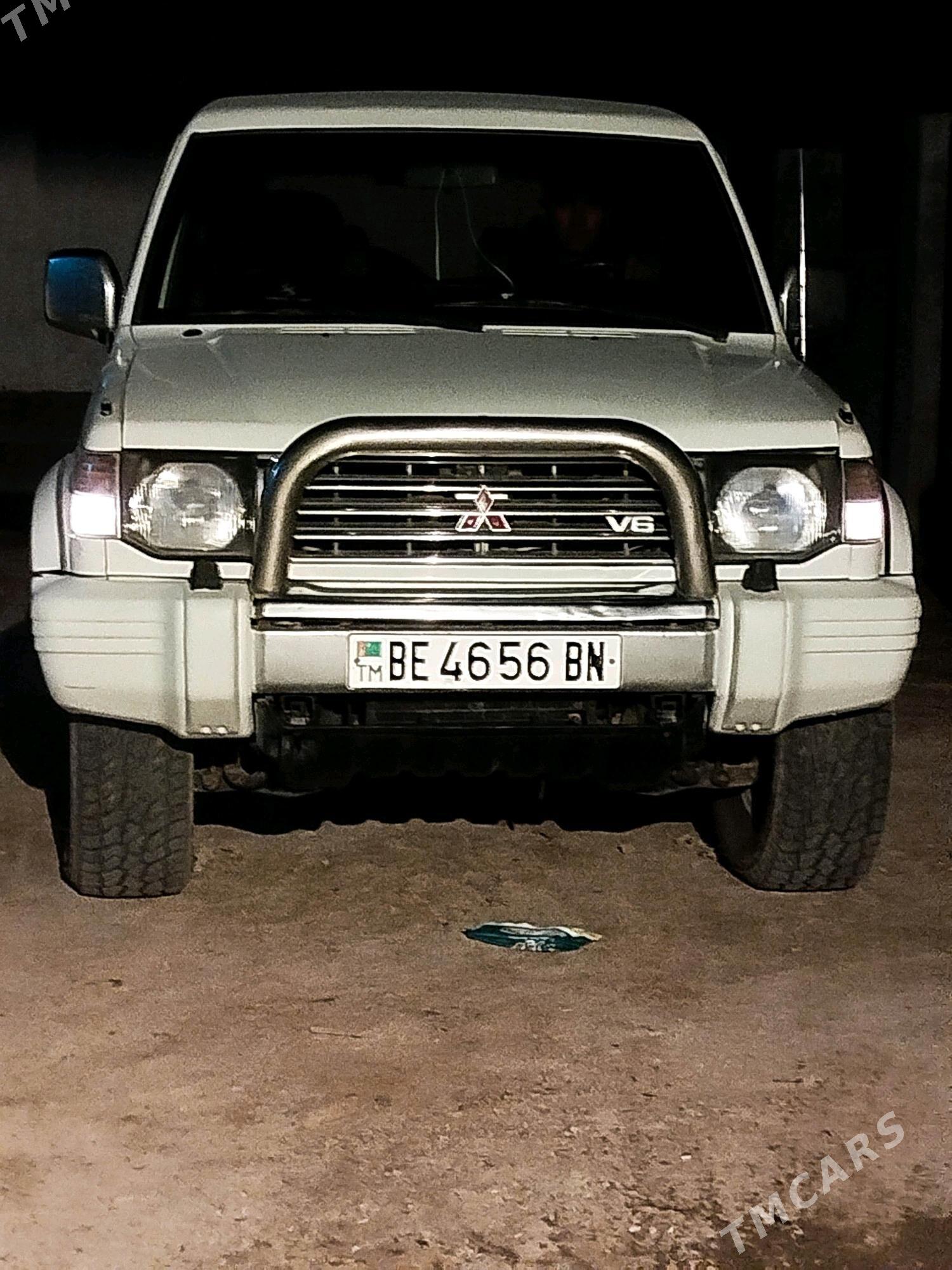 Mitsubishi Pajero 1992 - 65 000 TMT - Эсенгулы - img 4