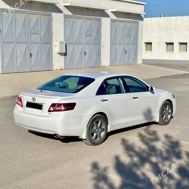 Toyota Camry 2010 - 200 000 TMT - Kaka - img 2