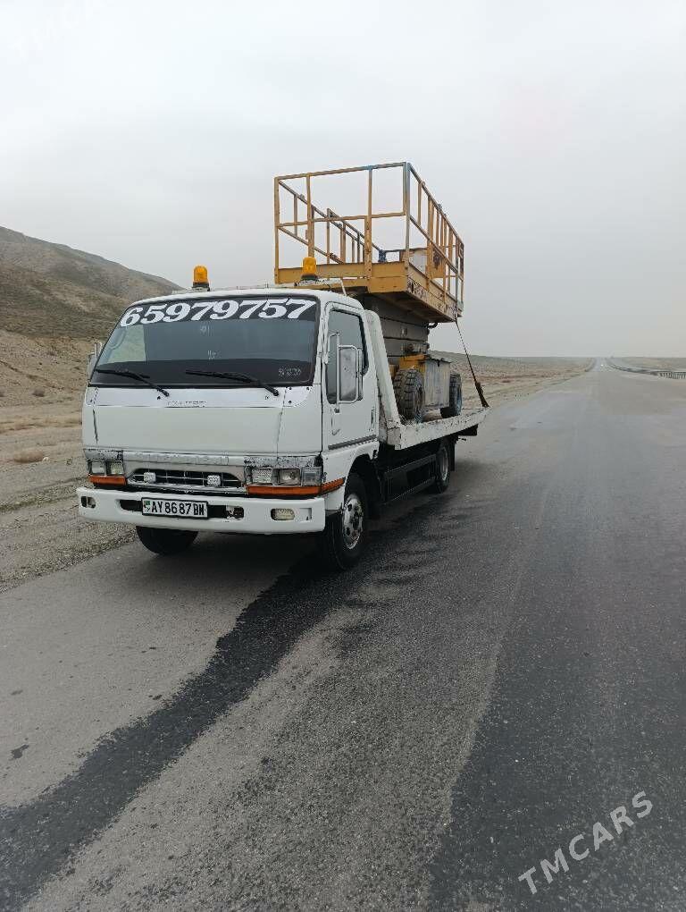 Mitsubishi Canter 1996 - 240 000 TMT - Gyzylarbat - img 5