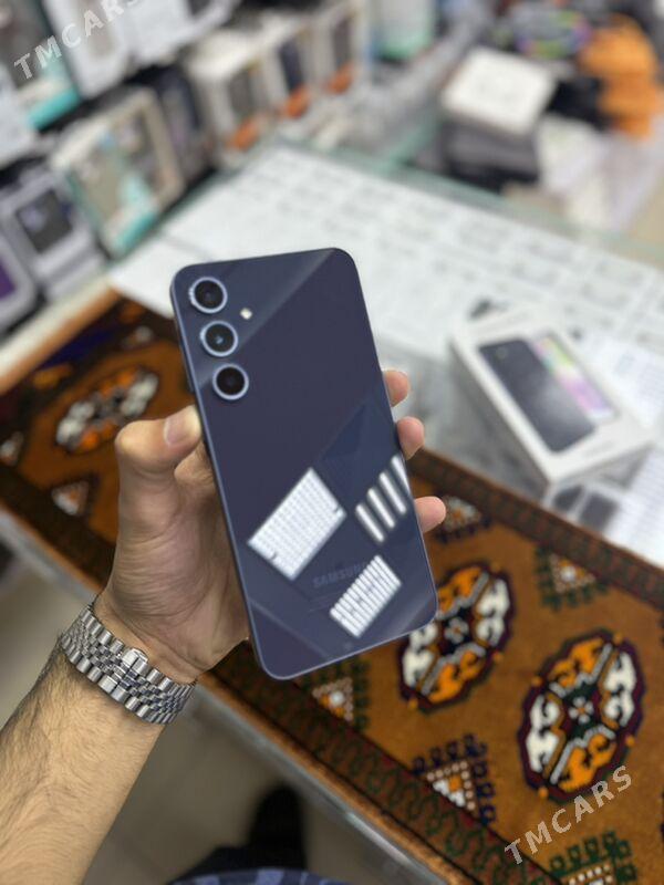 Samsung a35 8/128gb - Торговый центр "15 лет Независимости" - img 2
