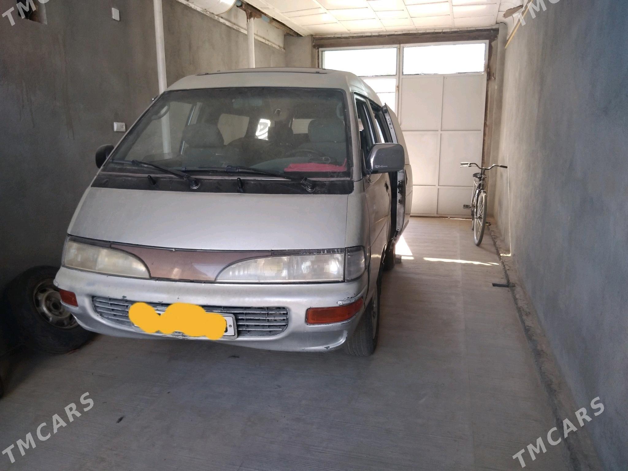 Toyota Town Ace 1992 - 12 000 TMT - Дянев - img 3