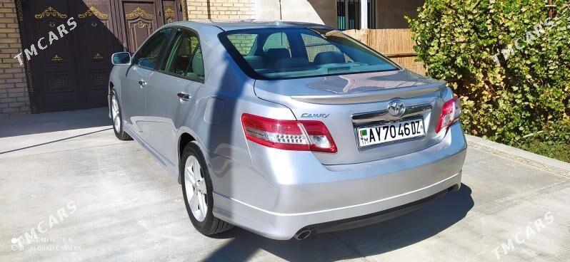 Toyota Camry 2010 - 225 000 TMT - Дашогуз - img 5