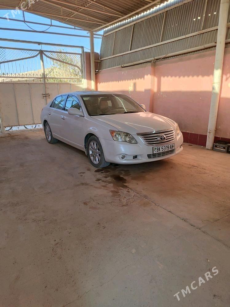 Toyota Avalon 2010 - 200 000 TMT - Теджен - img 1