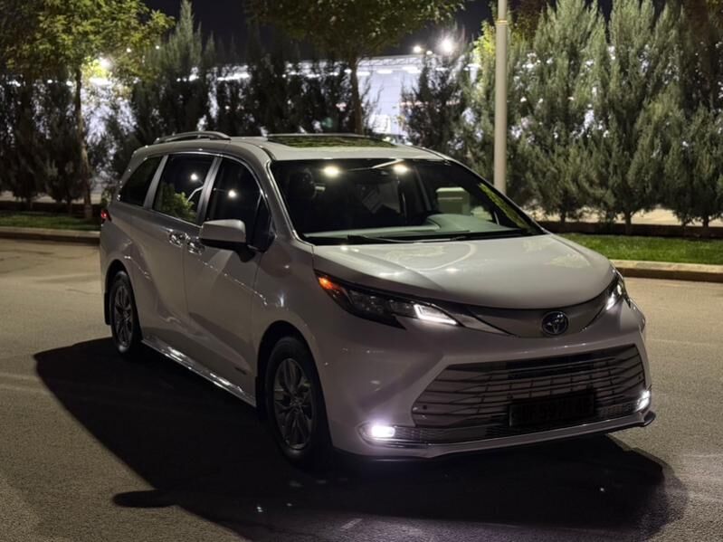 Toyota Sienna 2021 - 480 000 TMT - Aşgabat - img 6