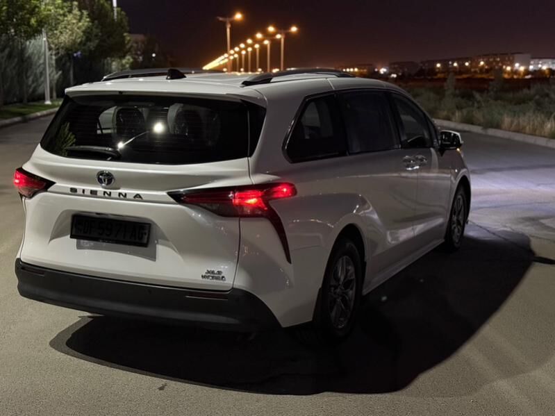 Toyota Sienna 2021 - 480 000 TMT - Aşgabat - img 9