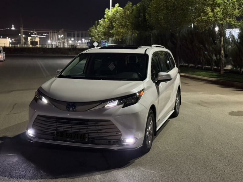 Toyota Sienna 2021 - 480 000 TMT - Aşgabat - img 7
