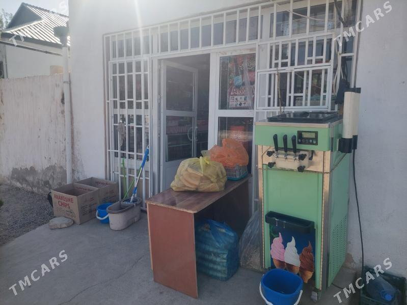 Satlyk magazyn - Анев - img 1