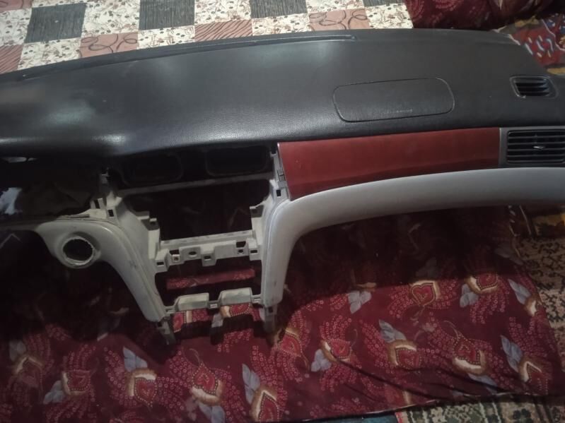 tarpeda leksus es 500 TMT - Boldumsaz - img 3