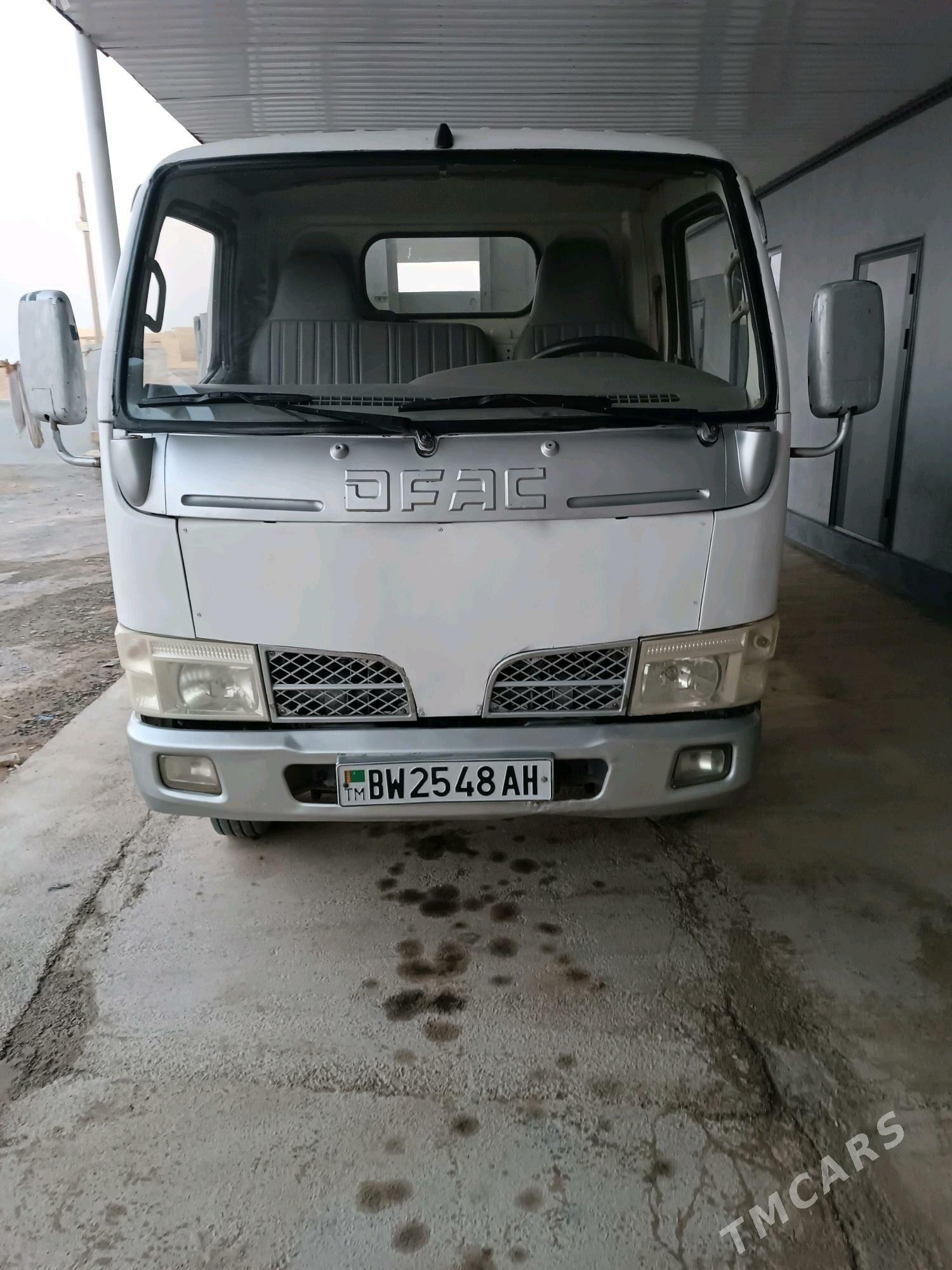 Dongfeng 370 2011 - 120 000 TMT - Анев - img 1