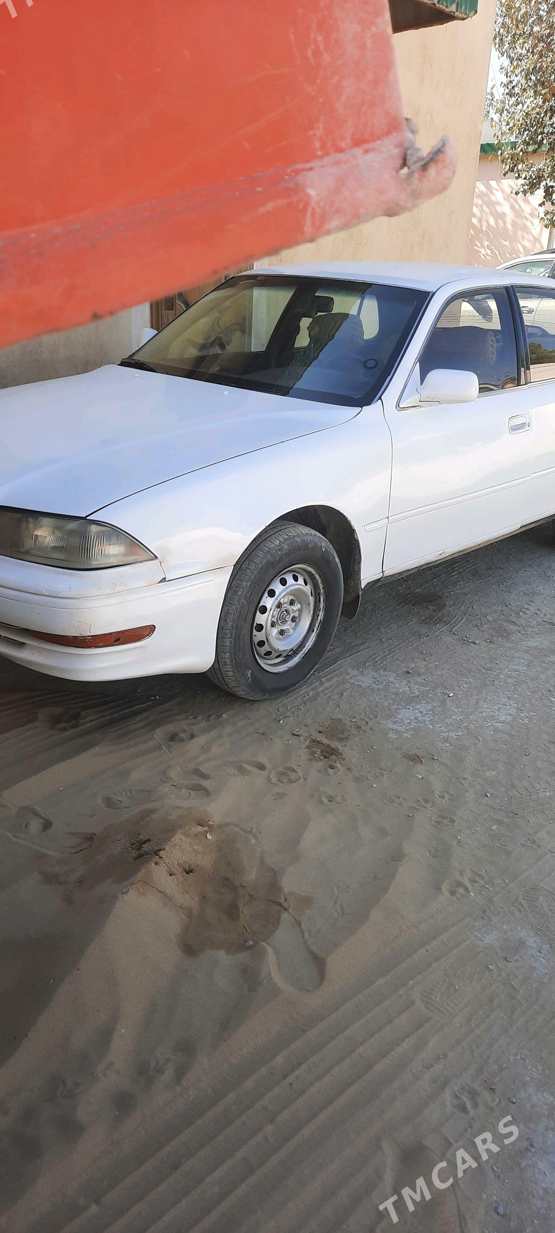 Toyota Camry 1993 - 60 000 TMT - Sakar - img 1