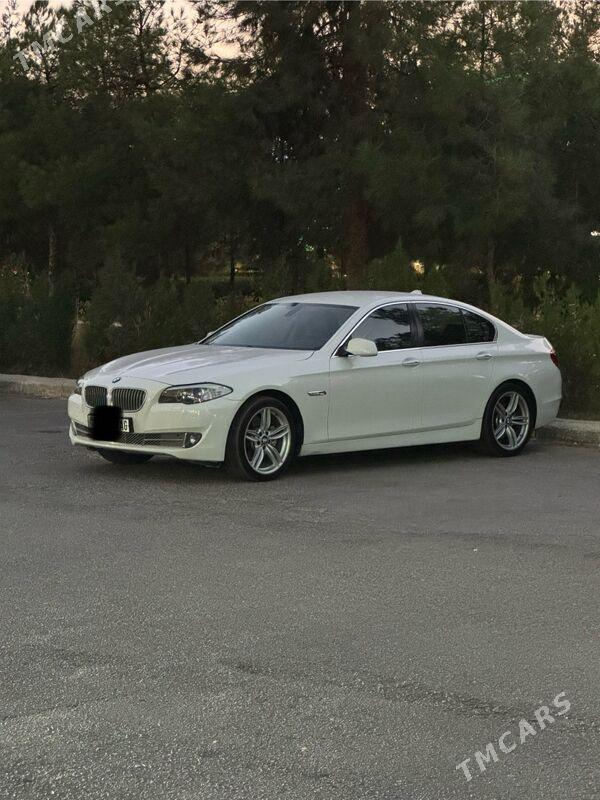 BMW 530 2010 - 300 000 TMT - Aşgabat - img 1