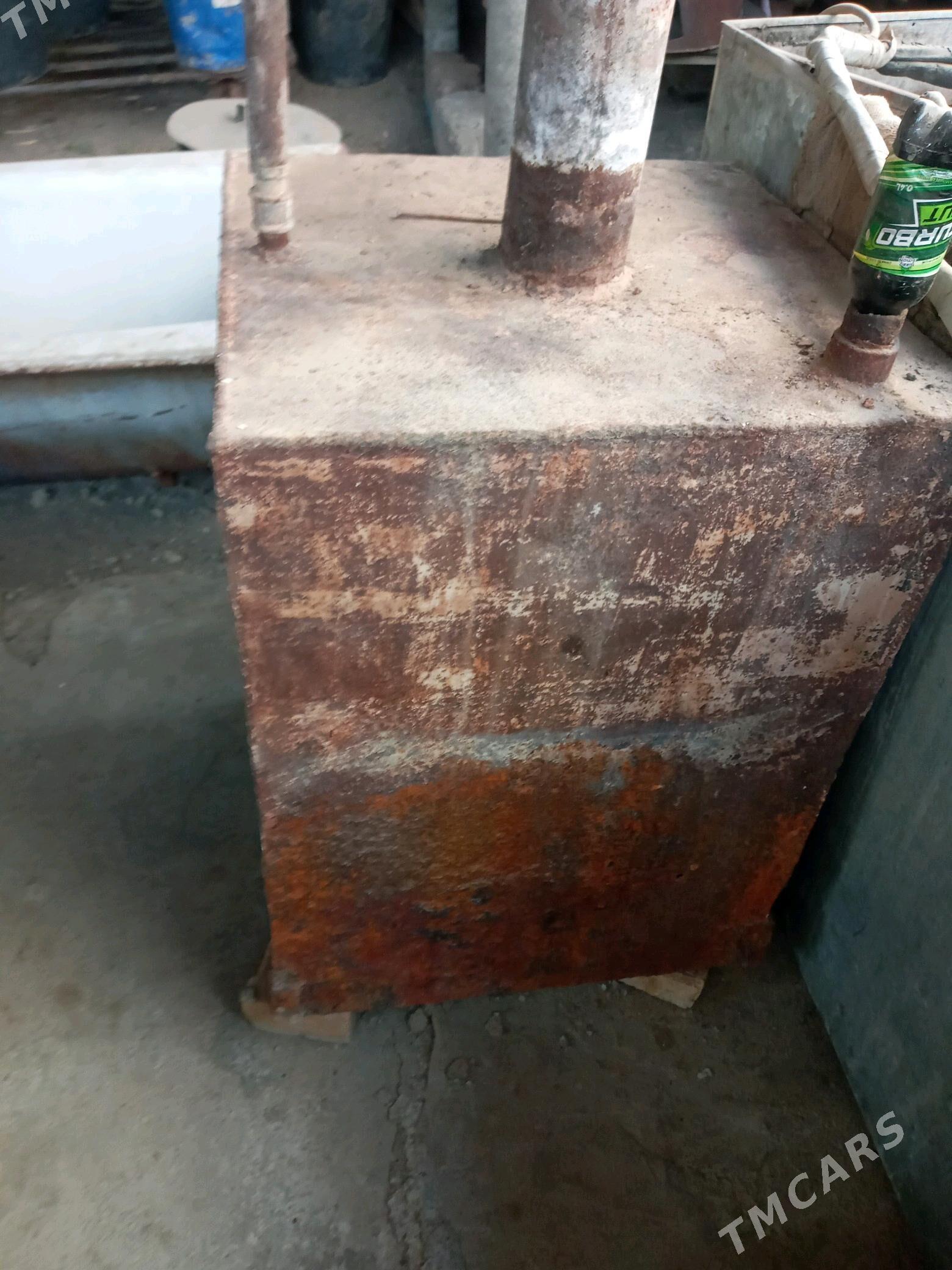 Titan - Хитровка - img 3