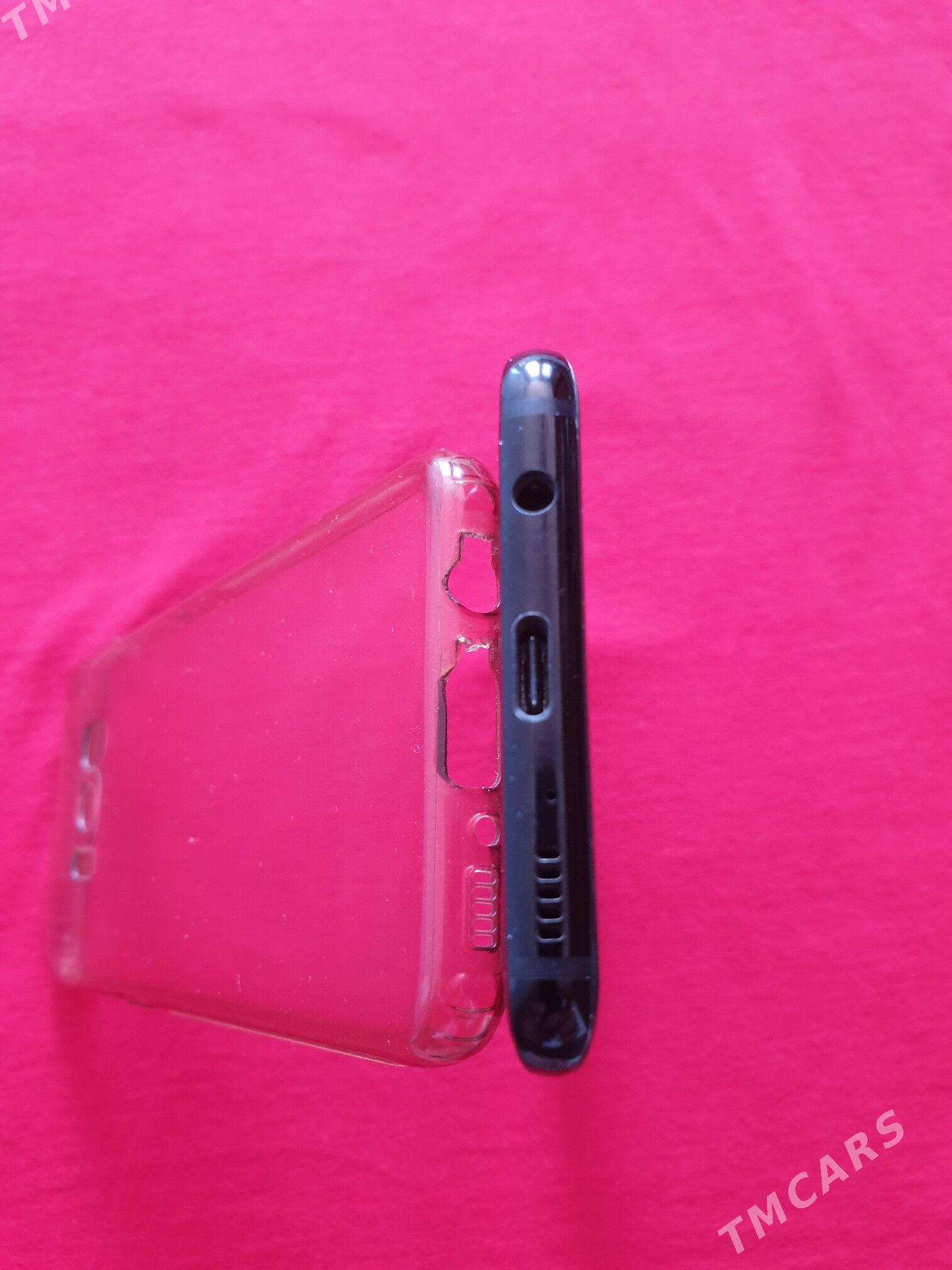 Samsung S8 - Aşgabat - img 4