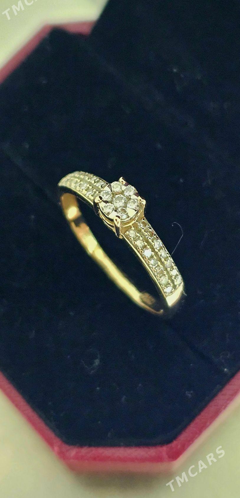 золотое кольцо с брилянтом - Ашхабад - img 2