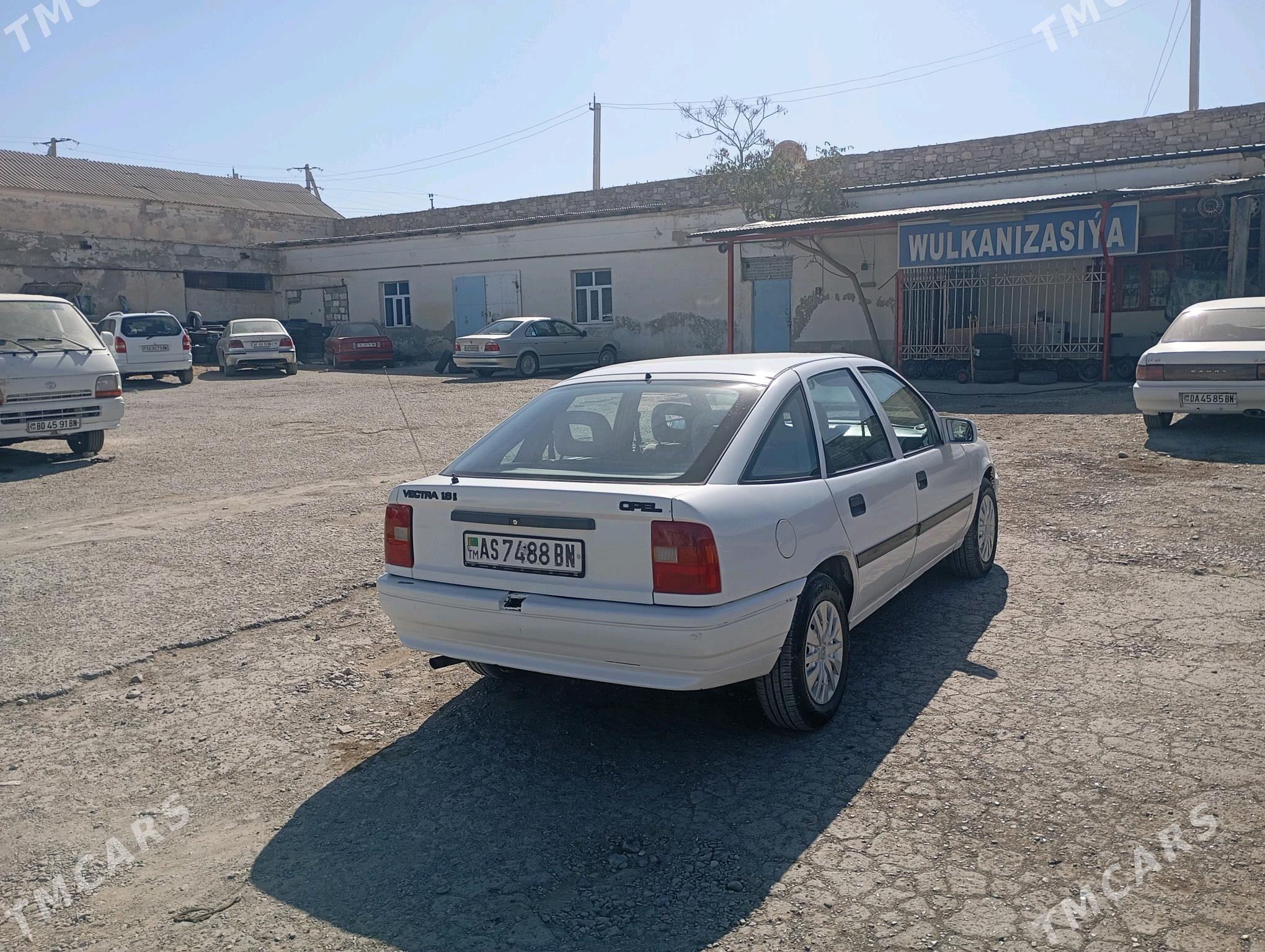 Opel Vectra 1992 - 36 000 TMT - Гызыларбат - img 2