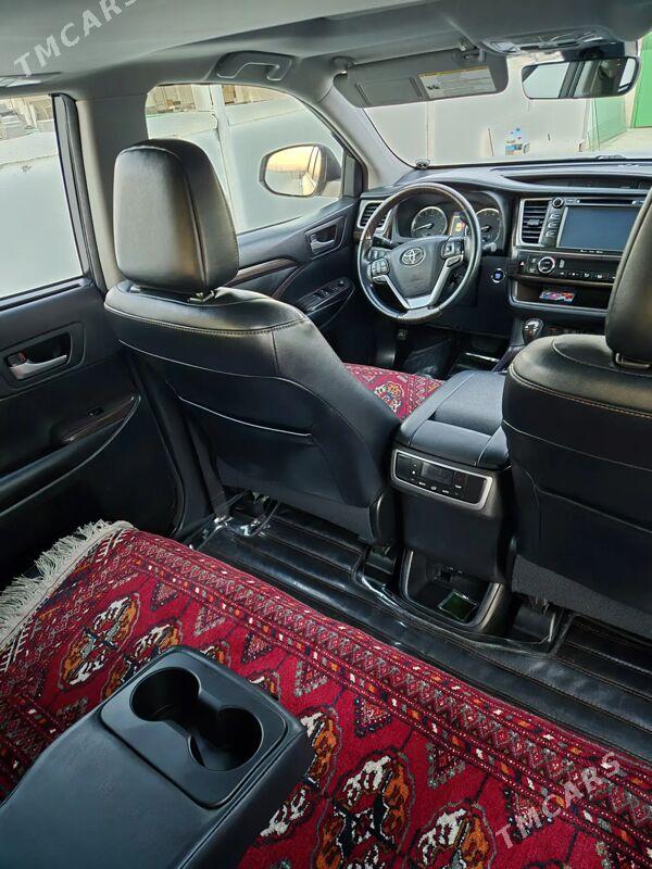 Toyota Highlander 2017 - 475 000 TMT - Ашхабад - img 4