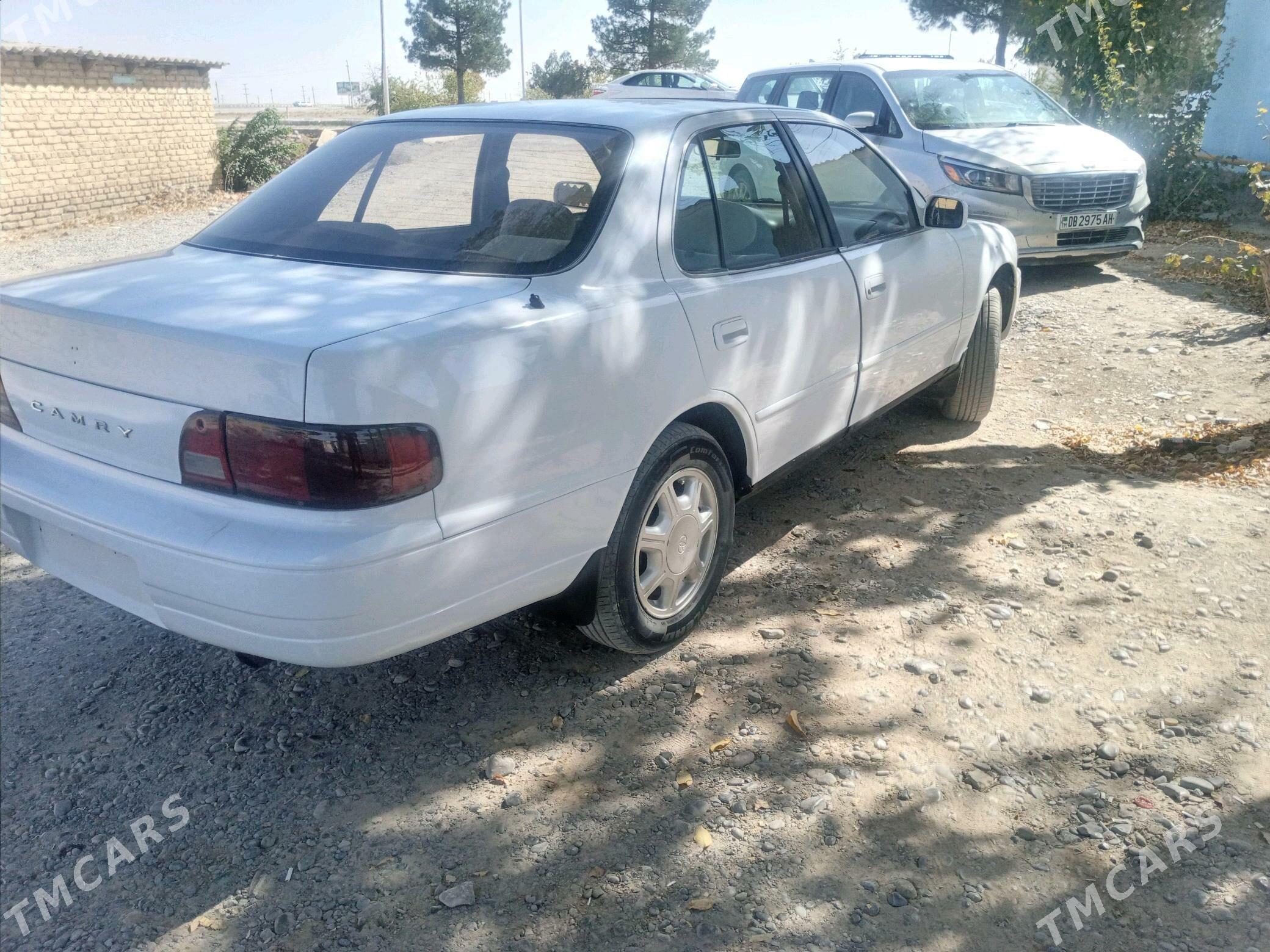 Toyota Camry 1995 - 95 000 TMT - Гороглы (Тагта) - img 5