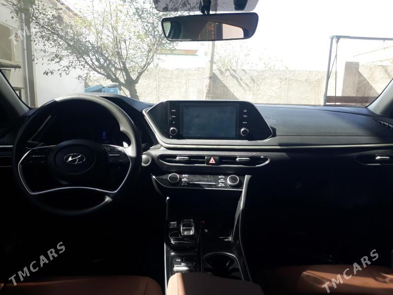 Hyundai Sonata Hybrid 2022 - 230 000 TMT - Туркменбаши - img 6