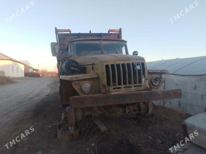 Ural 5557 1994 - 80 000 TMT - Шабатский этрап - img 1