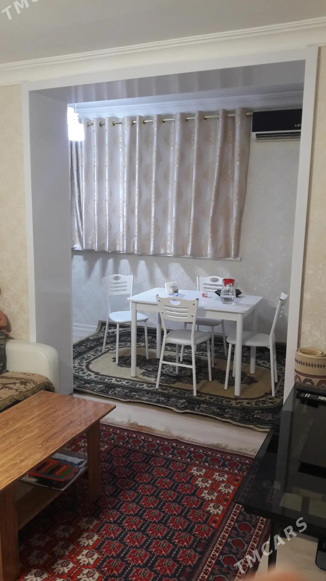 5микр. 2эт. 4комн. - 5 мкр - img 6