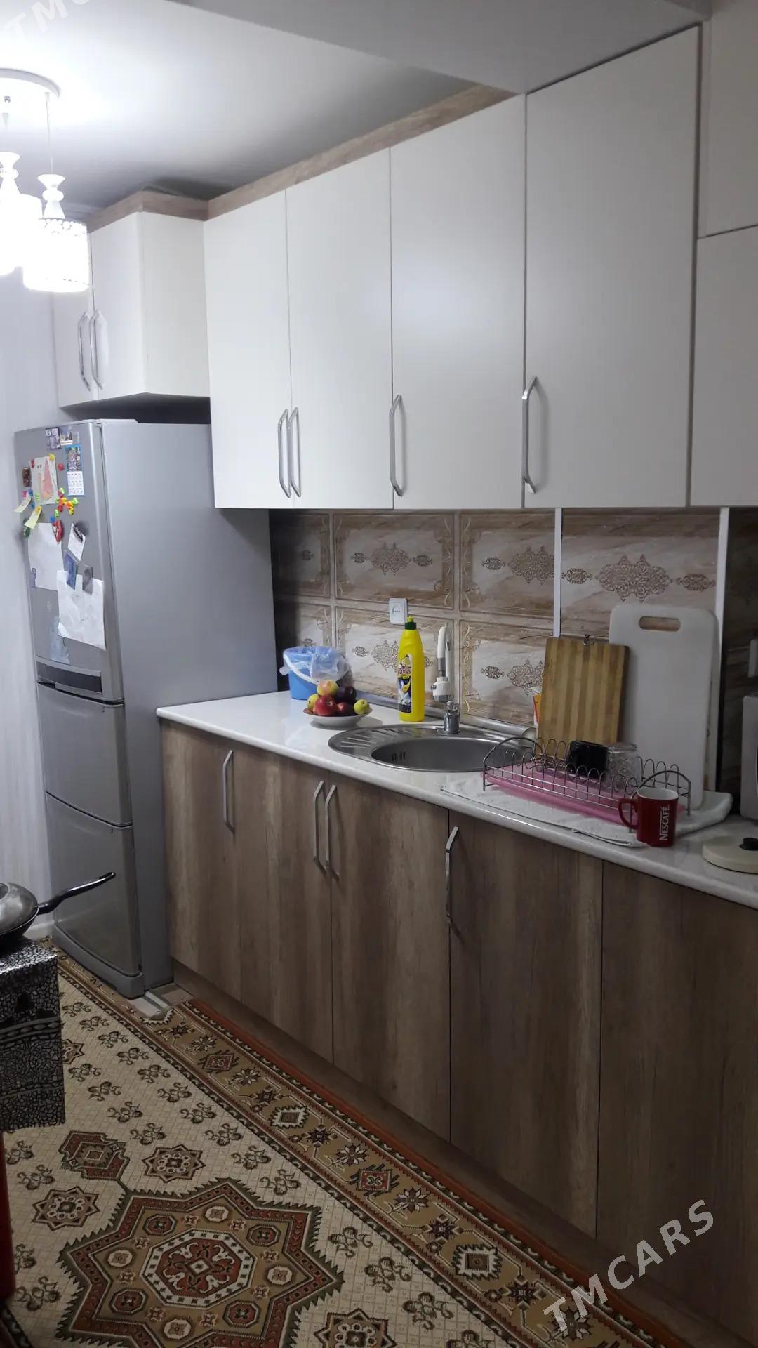 5микр. 2эт. 4комн. - 5 мкр - img 10