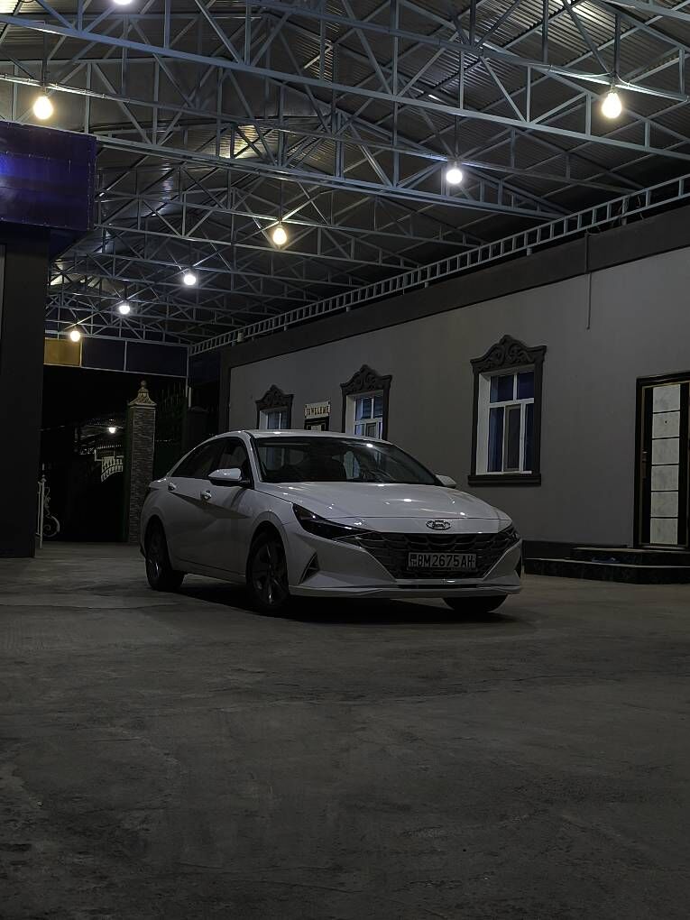 Hyundai Elantra 2022 - 250 000 TMT - Aşgabat - img 4