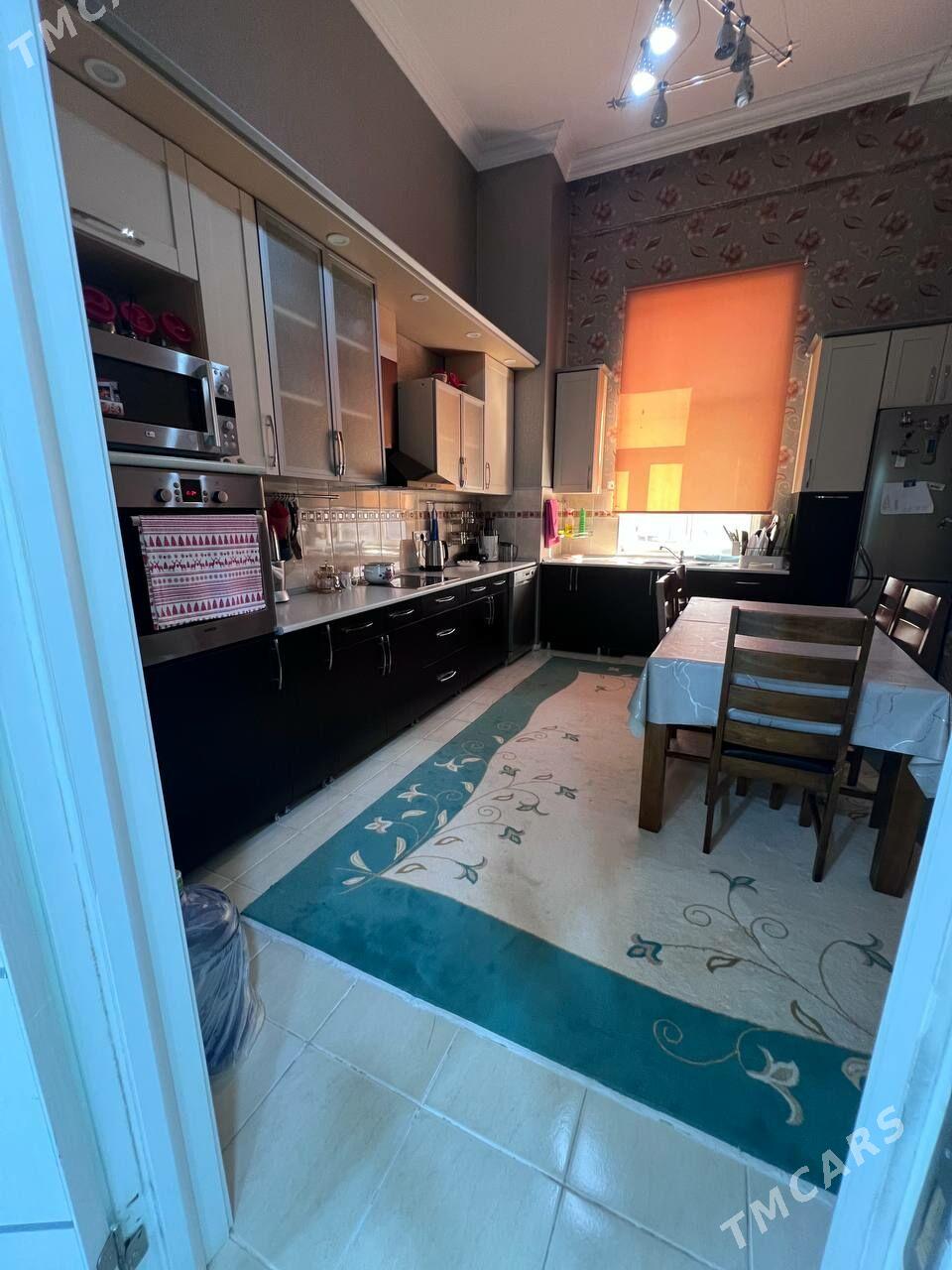 Sowetskiy Elitka 5komnat - Ашхабад - img 8