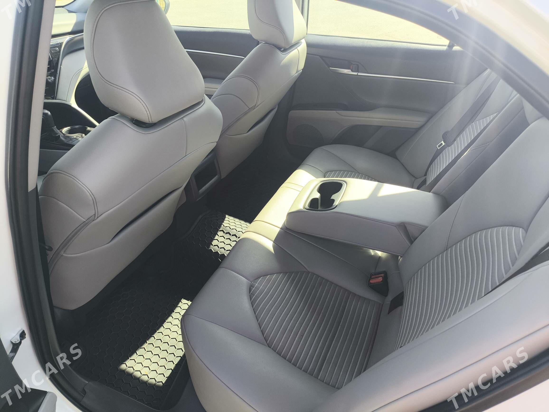 Toyota Camry 2022 - 370 000 TMT - Мары - img 4