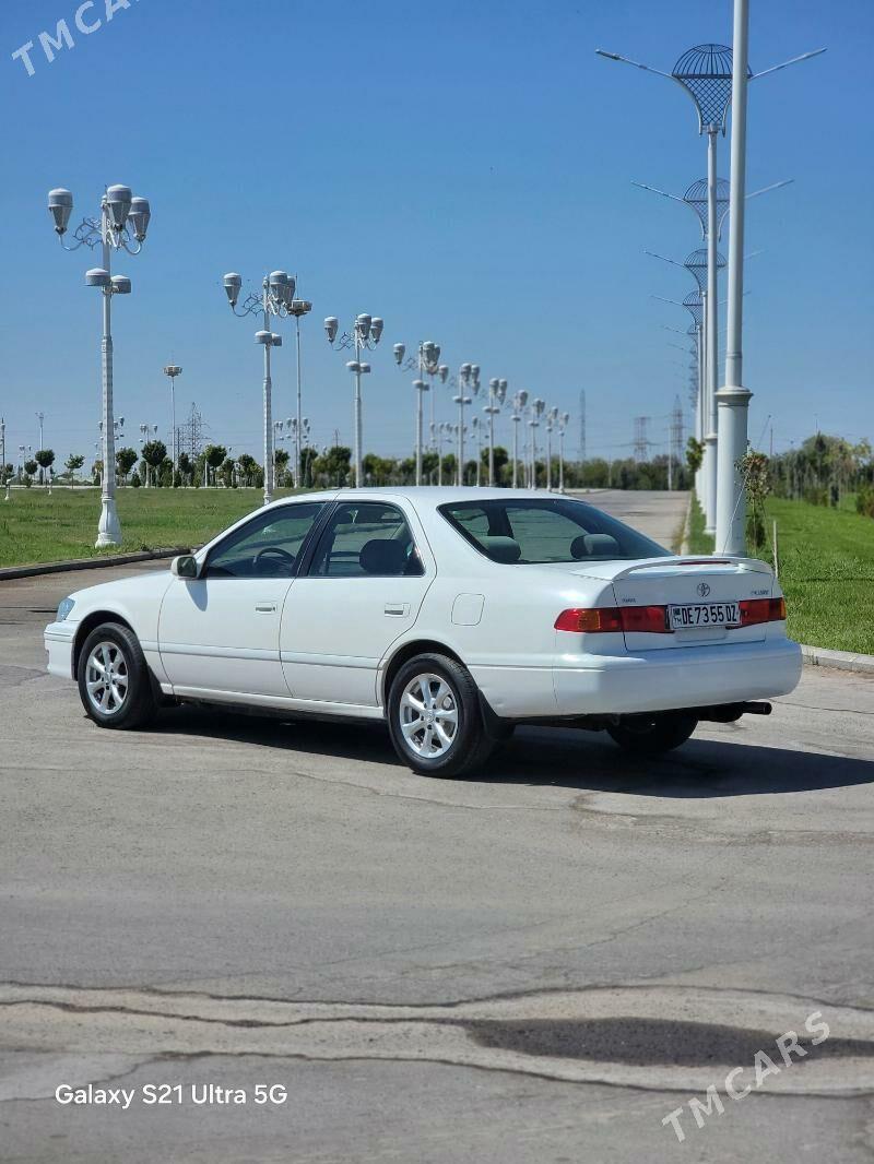 Toyota Camry 1998 - 139 000 TMT - Дашогуз - img 5