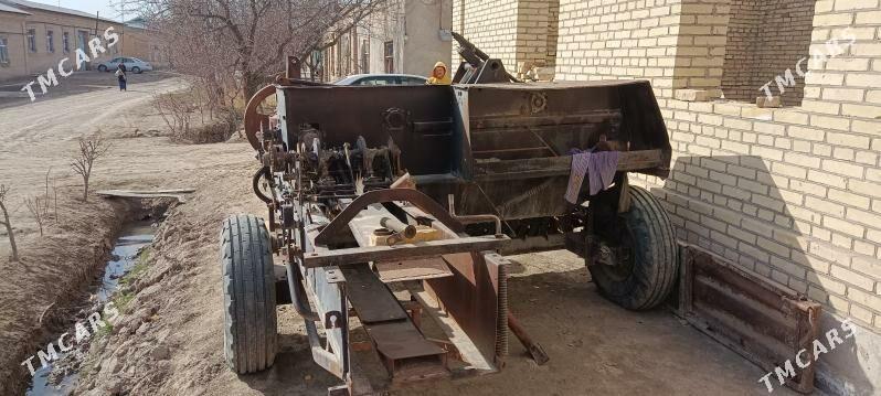 MTZ 80 2005 - 59 000 TMT - Дянев - img 2