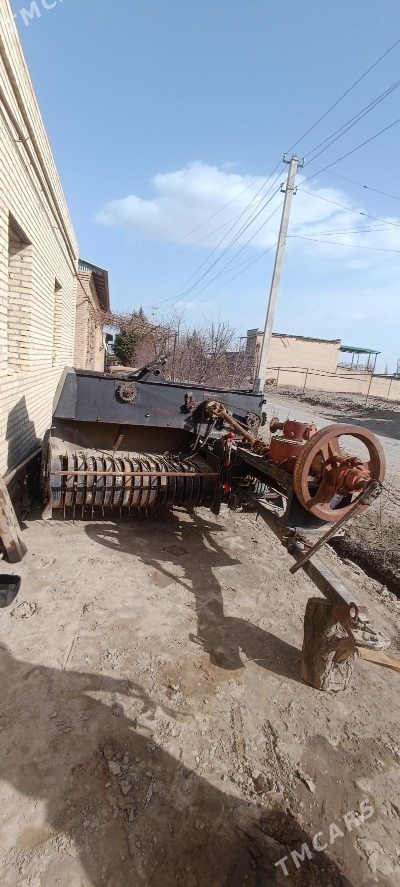 MTZ 80 2005 - 59 000 TMT - Дянев - img 4