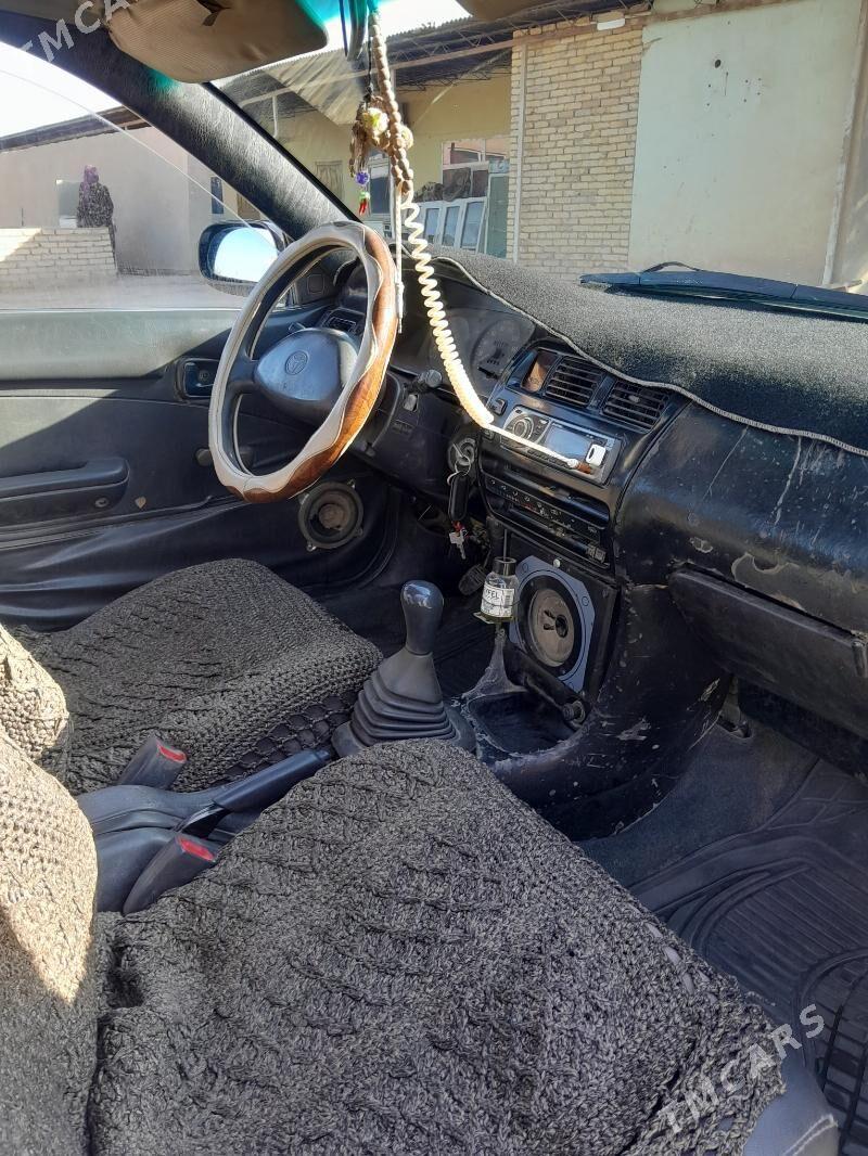 Toyota Corolla 1993 - 45 000 TMT - Халач - img 5