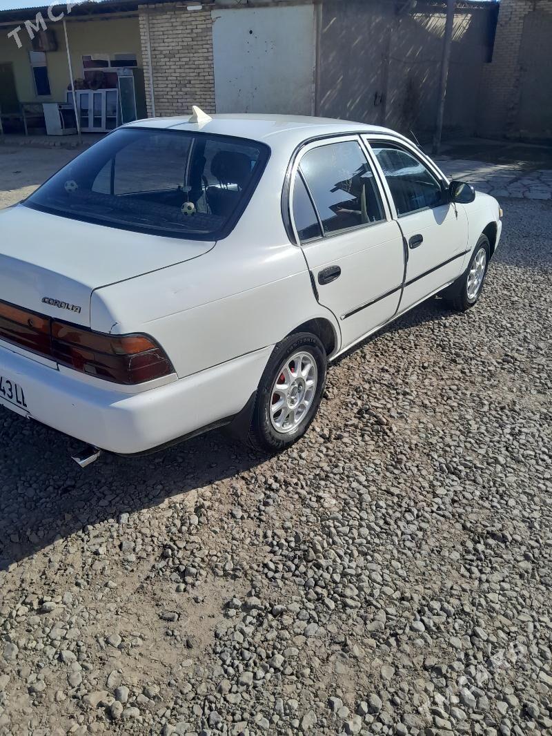 Toyota Corolla 1993 - 45 000 TMT - Халач - img 7