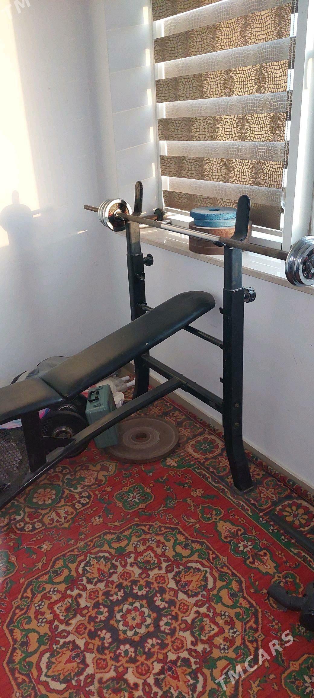 жим лежак jym uçin.shtanga - Олимпийский городок - img 1