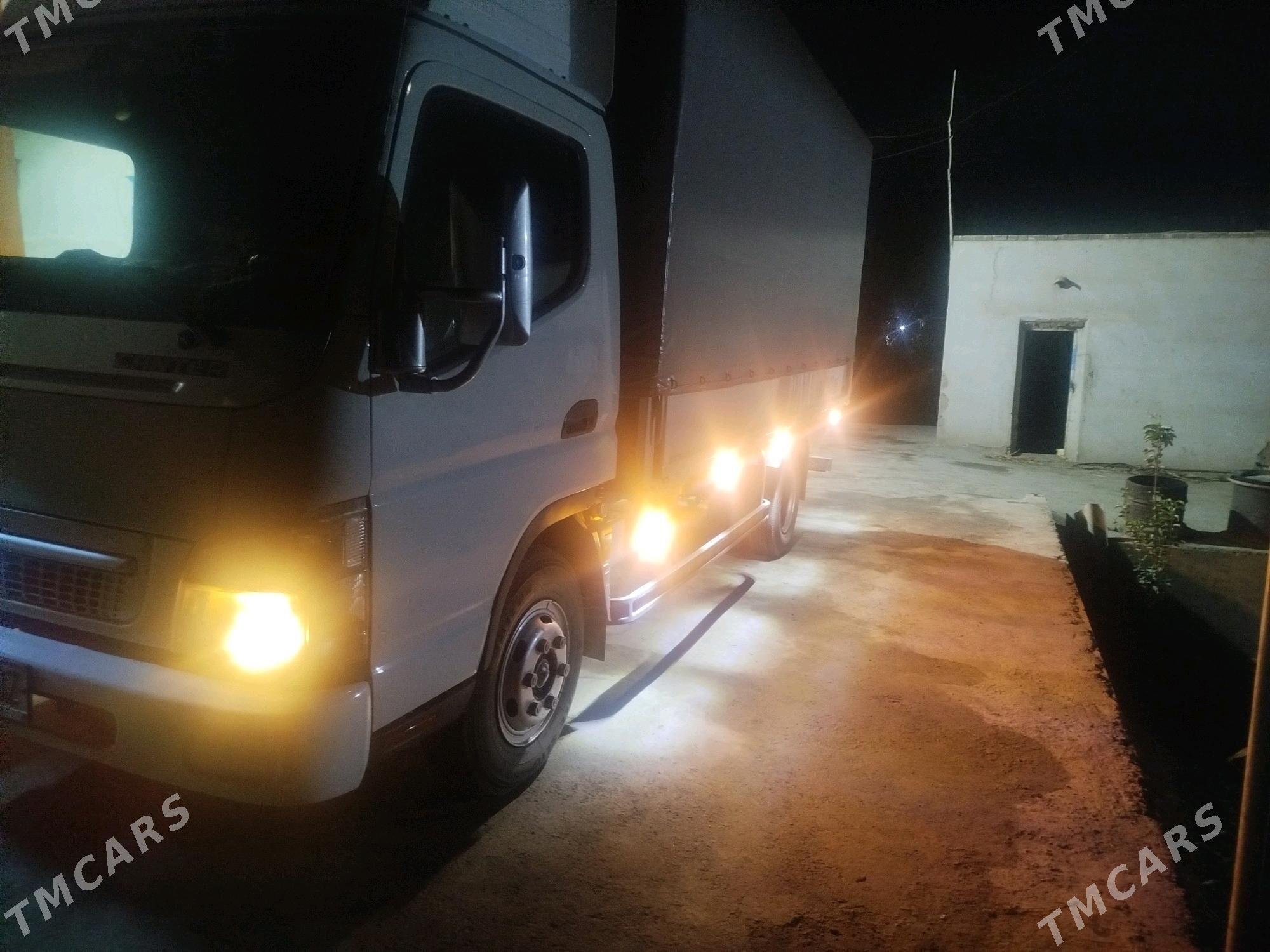 Mitsubishi Canter 2015 - 415 000 TMT - Gurbansoltan Eje - img 2