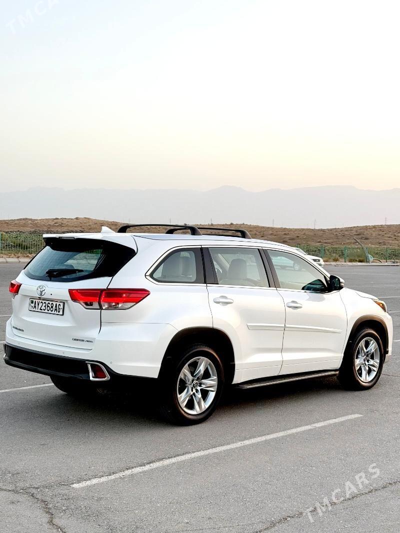 Toyota Highlander 2018 - 540 000 TMT - Ашхабад - img 1