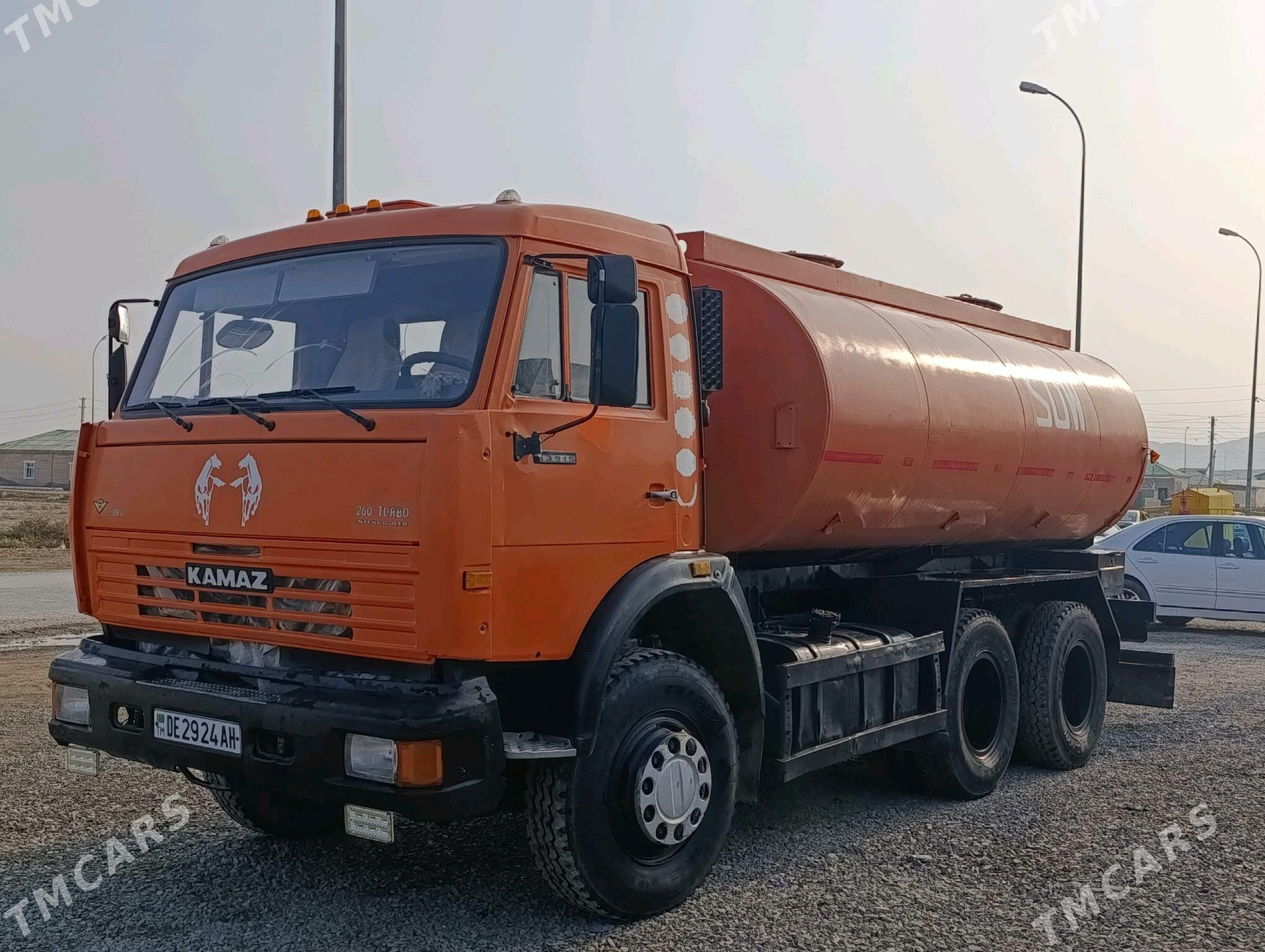 Kamaz Euro 3 2013 - 320 000 TMT - Bäherden - img 2
