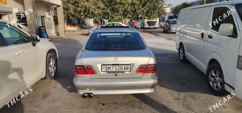 Mercedes-Benz E320 2001 - 140 000 TMT - Анев - img 1