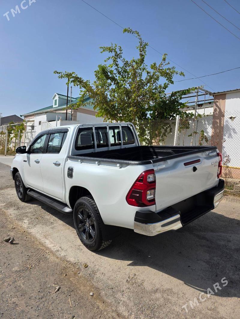 Toyota Hilux 2025 - 650 720 TMT - Арзув - img 3