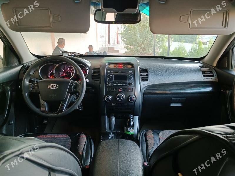 Kia Sorento 2010 - 200 000 TMT - Daşoguz - img 4