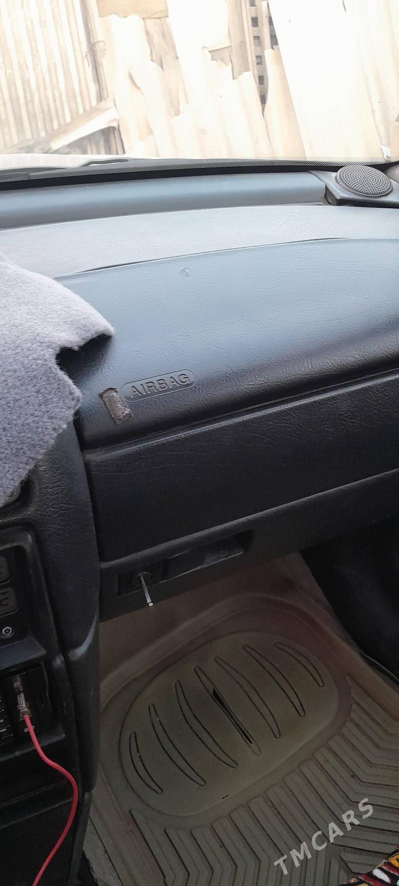 Opel Vectra 1995 - 25 000 TMT - Kerki - img 5