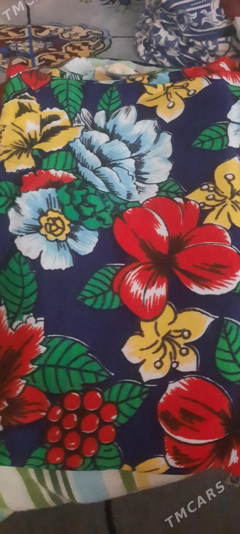 GADYM AÝNALY ATLAZ GÜLLI - Çoganly - img 1