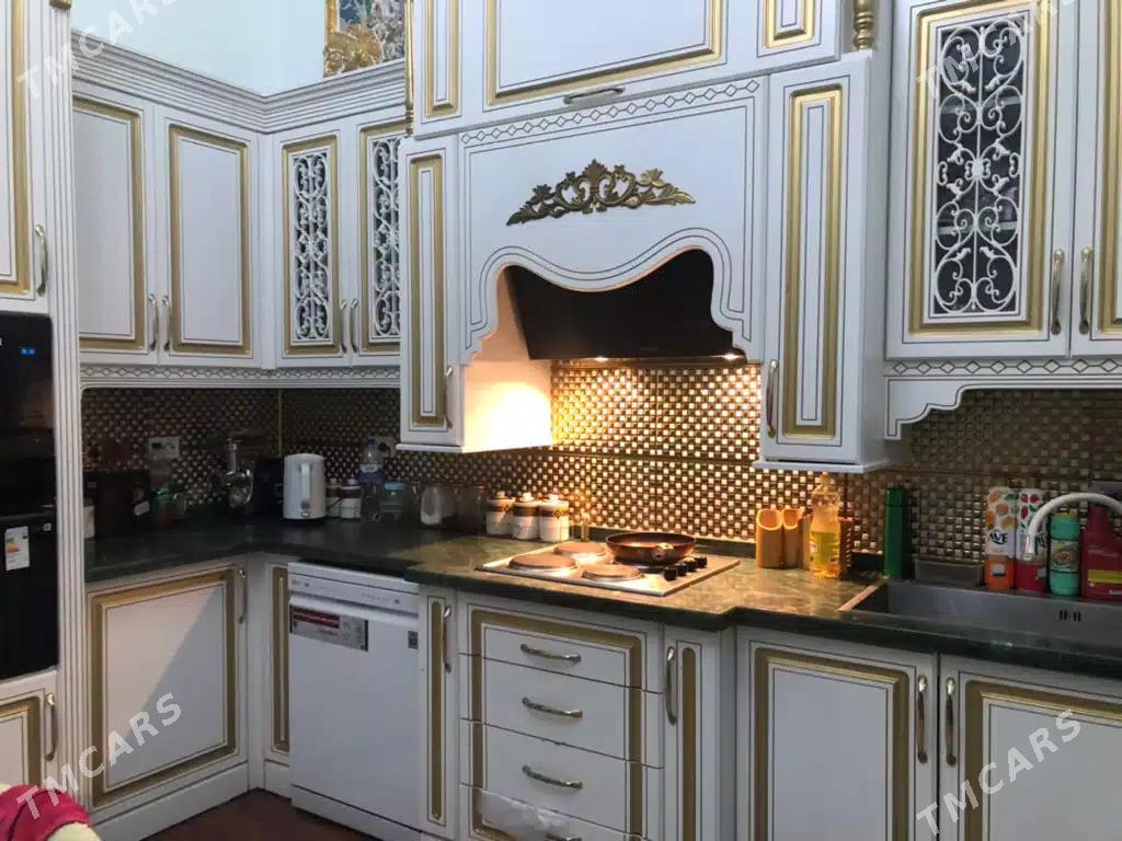 продаётся квартира - Sowetskiý köç. (Garaşsyzlyk şaýoly) - img 3