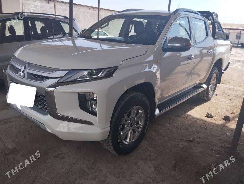 Mitsubishi L200 2021 - 340 000 TMT - Ашхабад - img 3