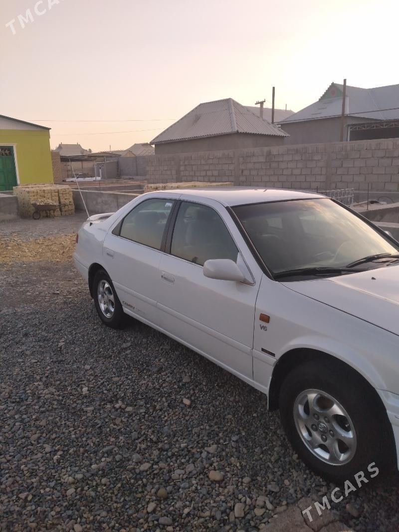 Toyota Camry 2000 - 126 000 TMT - Tejen - img 3