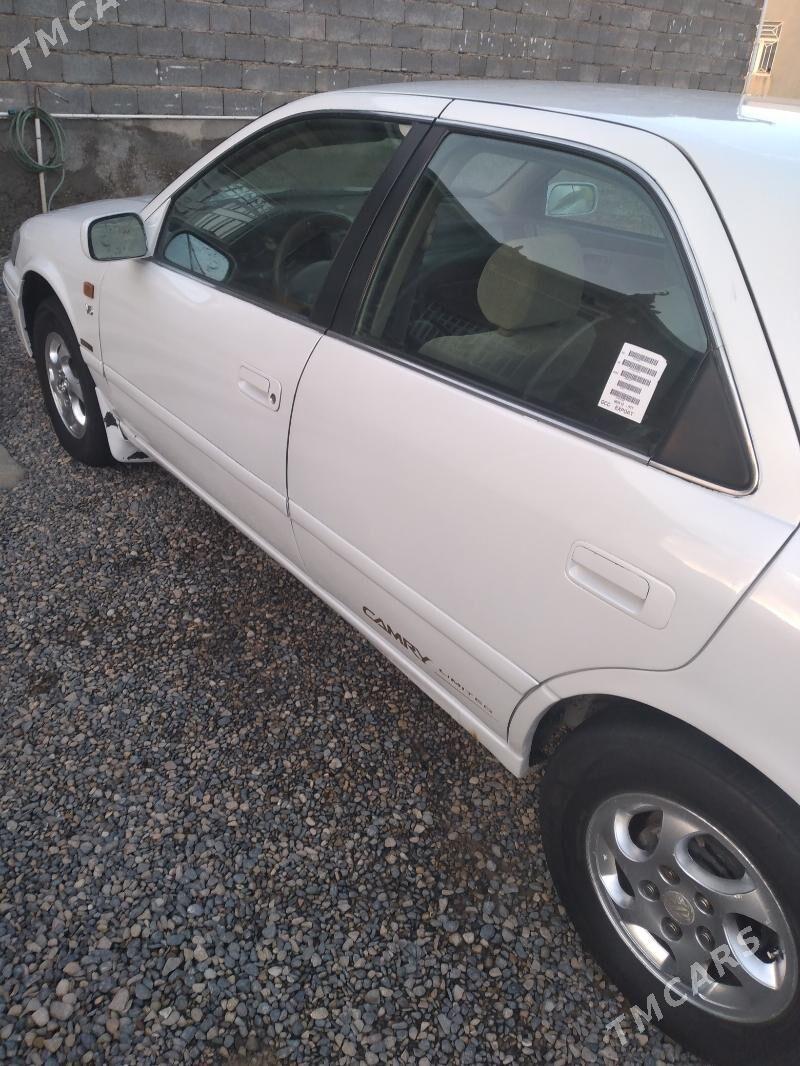 Toyota Camry 2000 - 126 000 TMT - Tejen - img 7