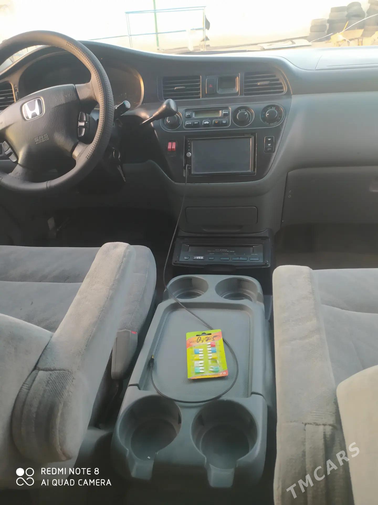 Honda Odyssey 2001 - 75 000 TMT - Mary - img 1