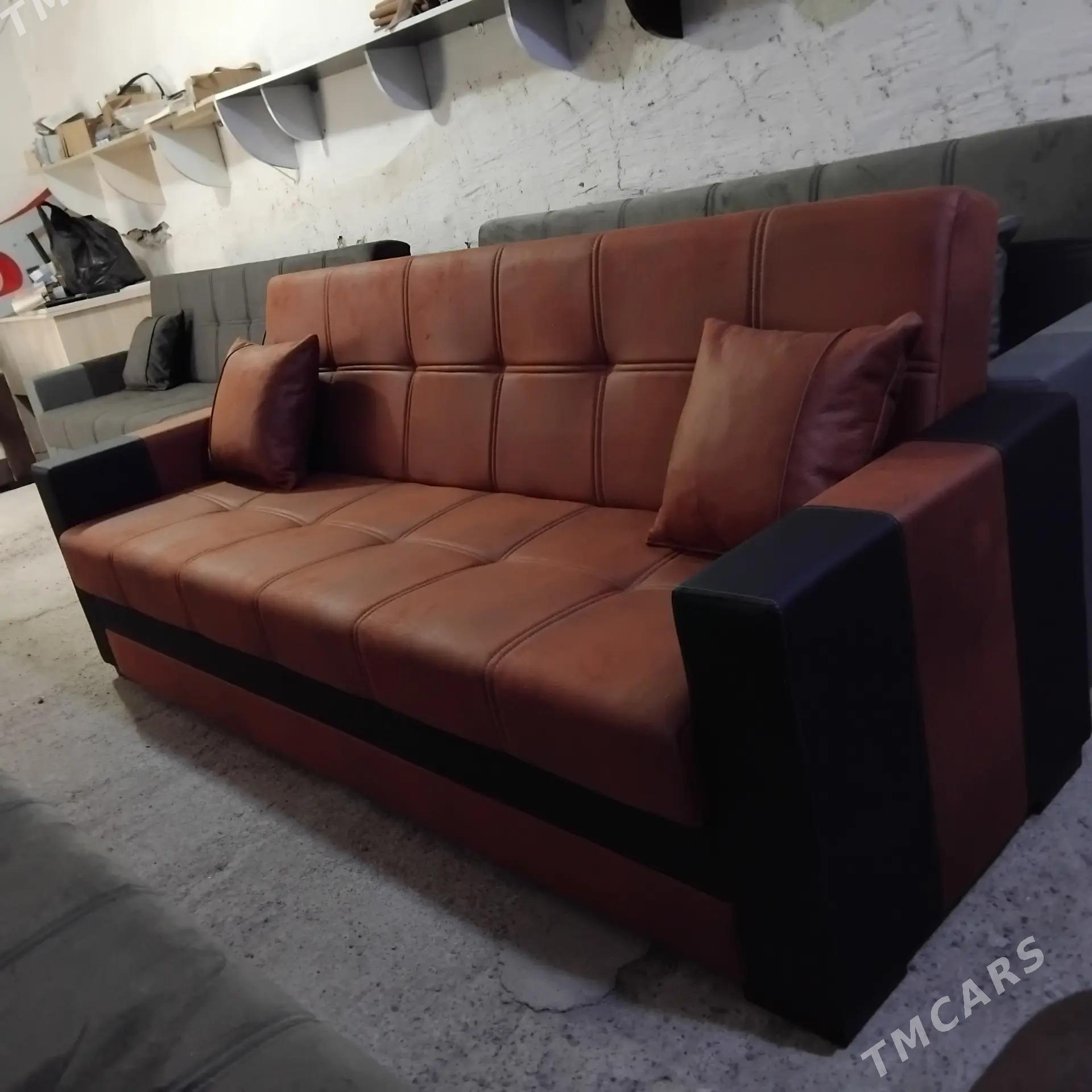 Diwan - Garadamak - img 3